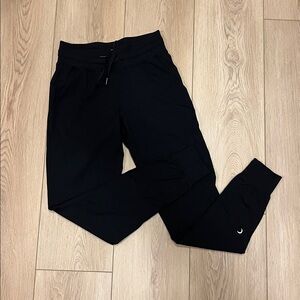 ZYIA Ascend Black Joggers